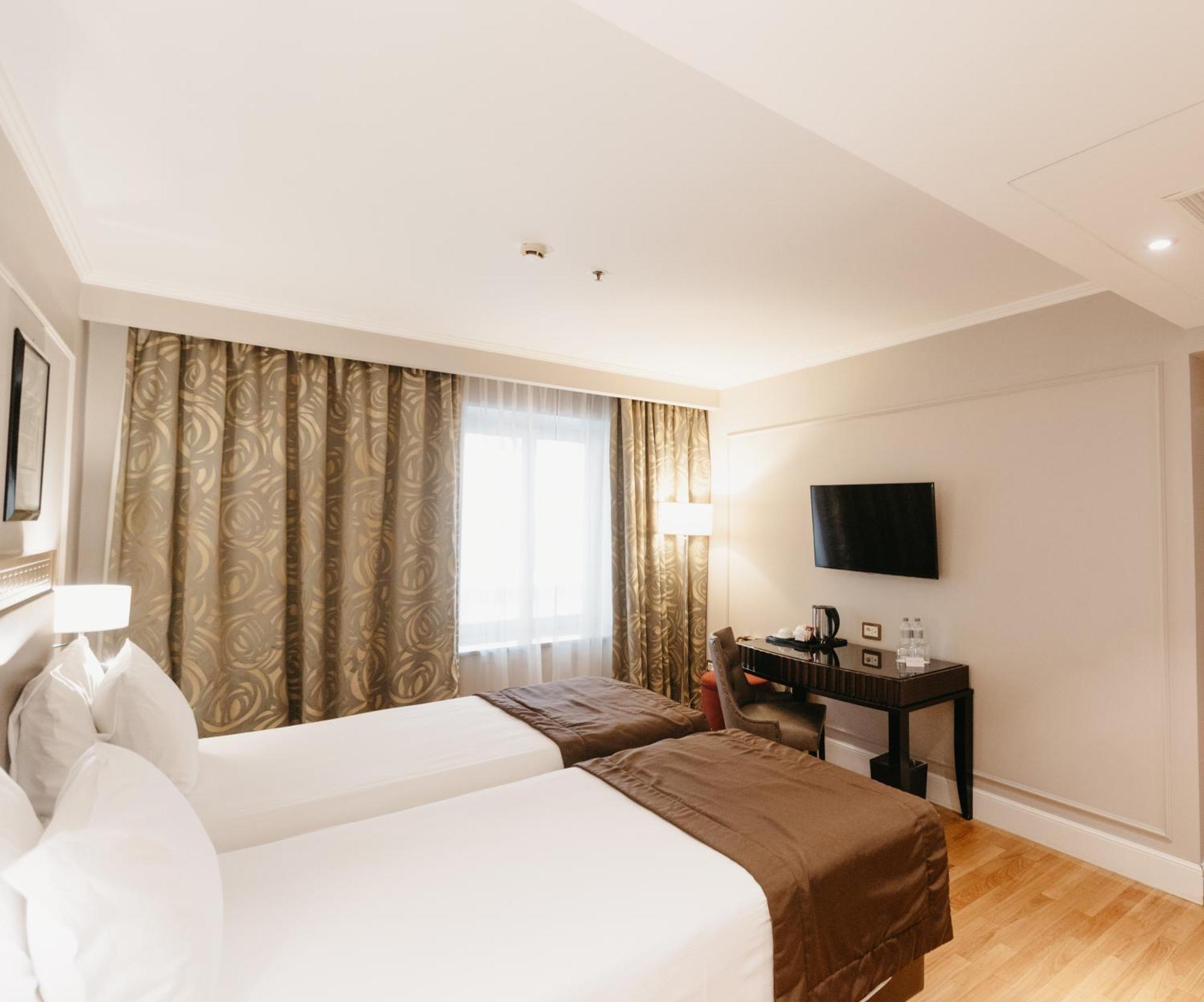 Classic King Room,1657861132:JPEG